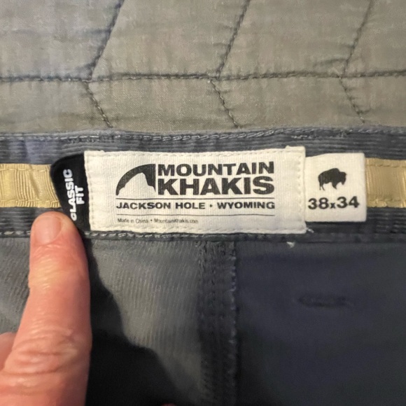 Men’s Mountain Khakis classic fit cords 38x34, medium gray, gussetted crotch - Picture 3 of 16